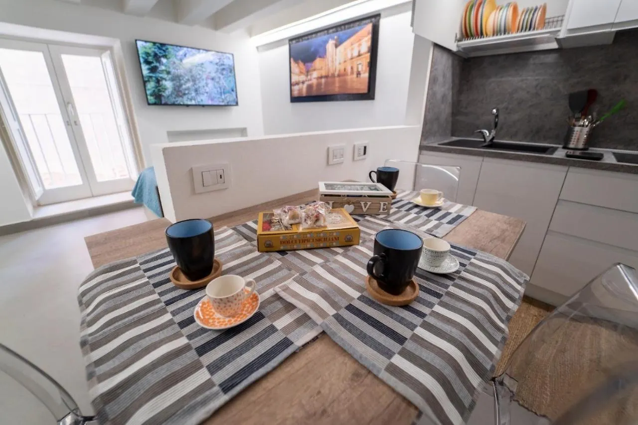 Ortigia Charme Piazza Duomo Apartment Syracuse
