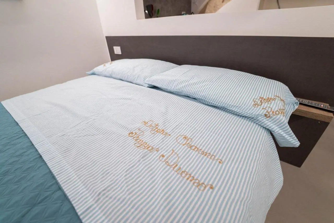 Ortigia Charme Piazza Duomo Apartment Syracuse Italy